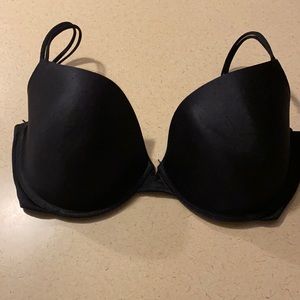 Black Victoria Secret Demi 34DD